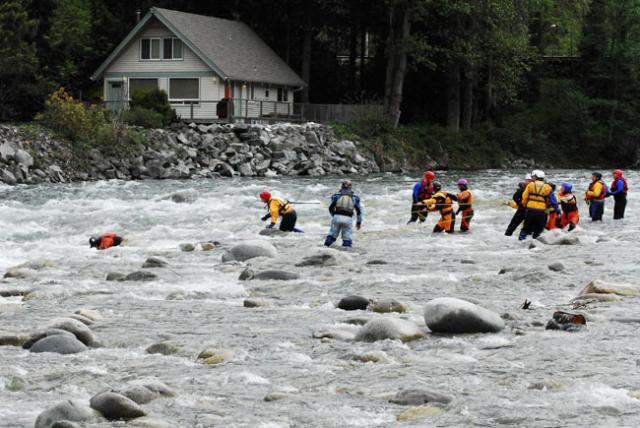 Swiftwater rescue class